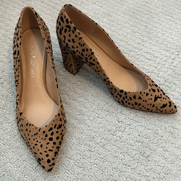 Gibson Latimer Petra Leopard Block Heel Pumps - Picture 1 of 7